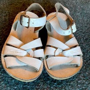 Toddler White Saltwater Sandals